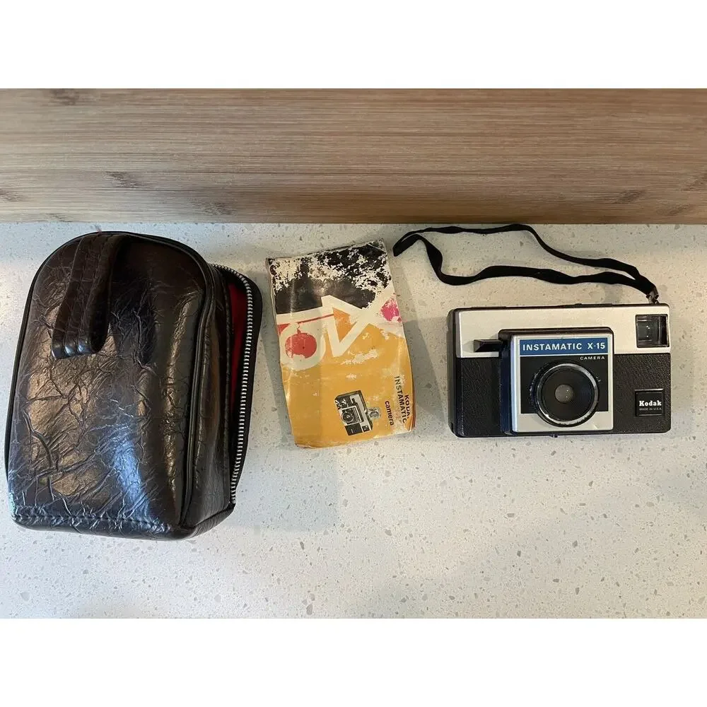 Kodak Instamatic X-15 Vintage Film Camera‎ With Case